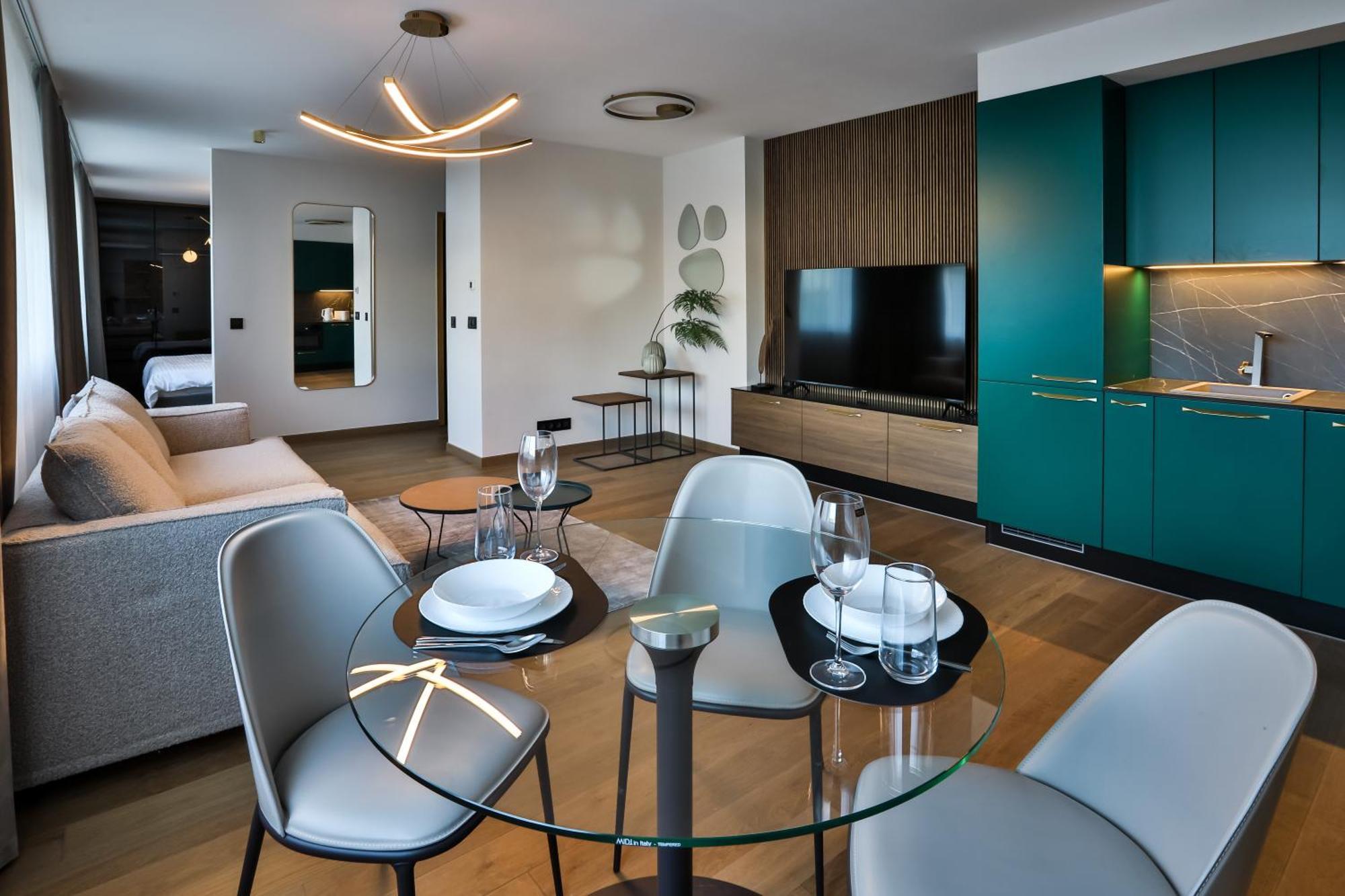 Sun Hill Luxury Apartamento *