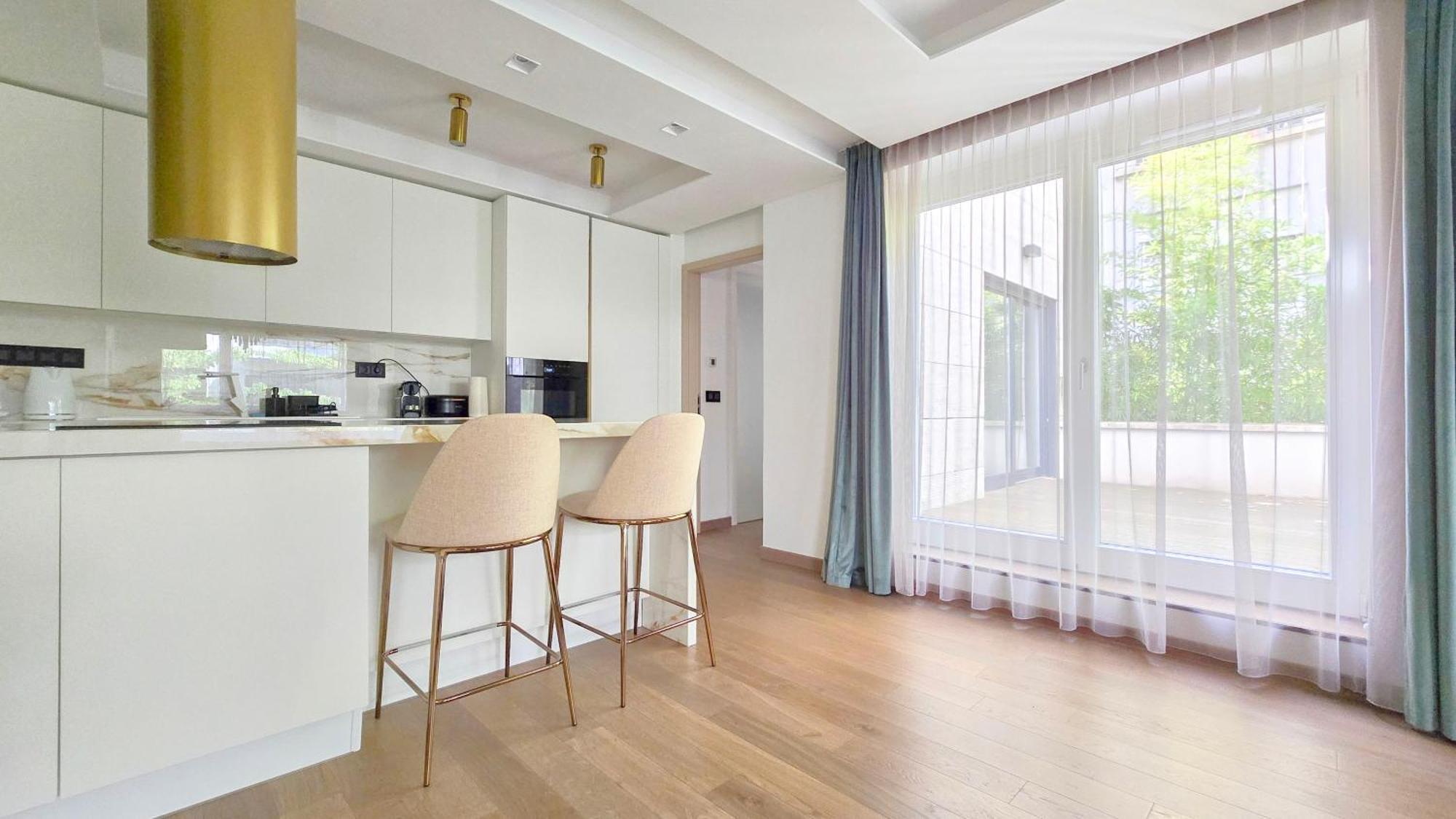 Sun Hill Luxury Apartamento *
