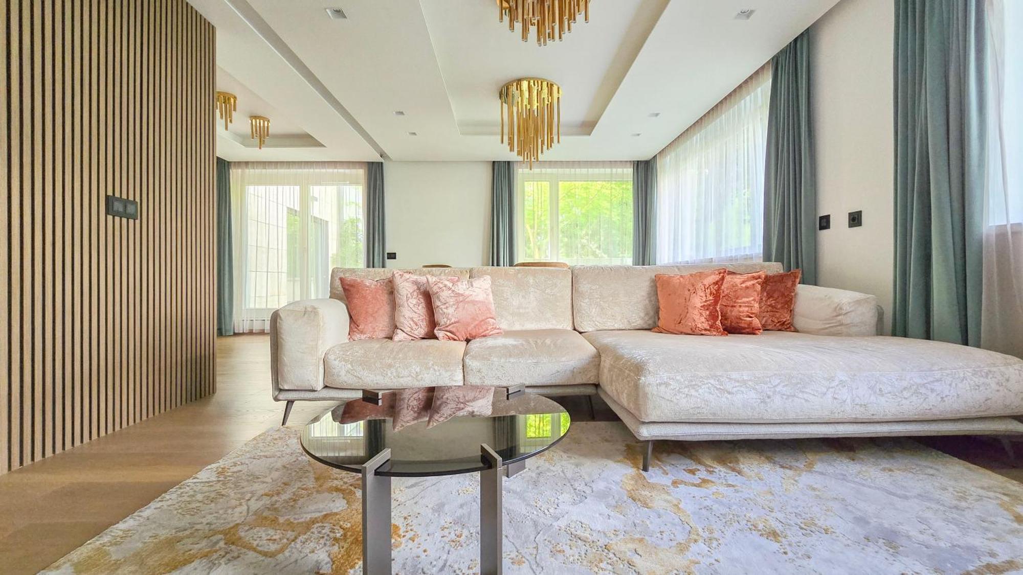 Sun Hill Luxury Apartamento